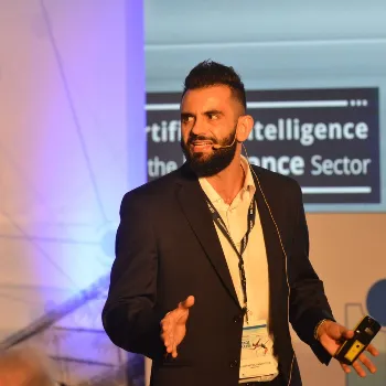 Dr Panagiotis Kouvaros